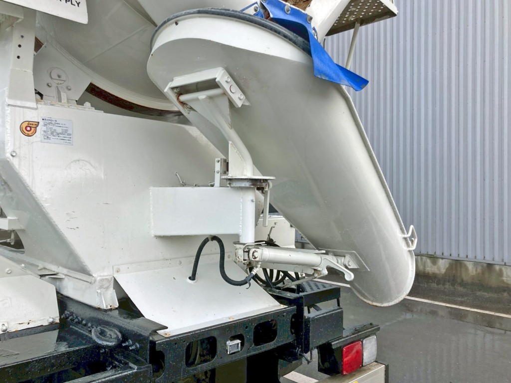 日野 プロフィア 2DG-FS1AGEの写真16