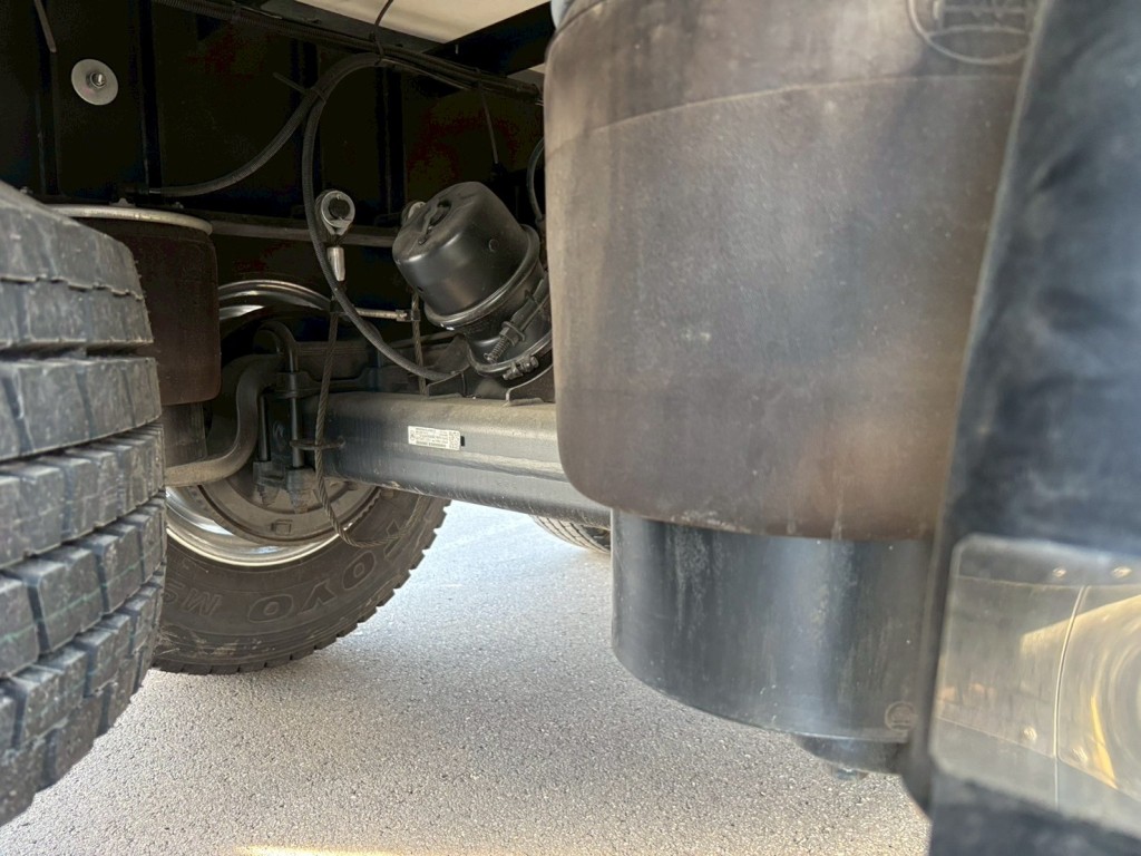 エアサスです。|トレクス  PFB34118改の写真5