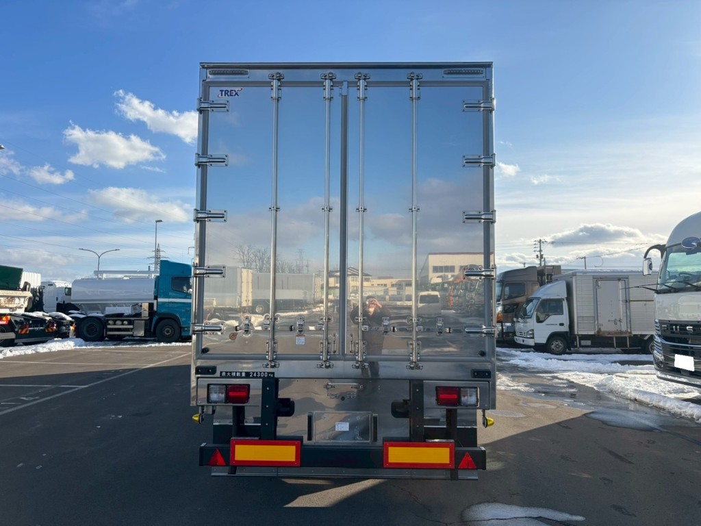 リヤ周りの状態です。|トレクス  PFB34118改の写真9