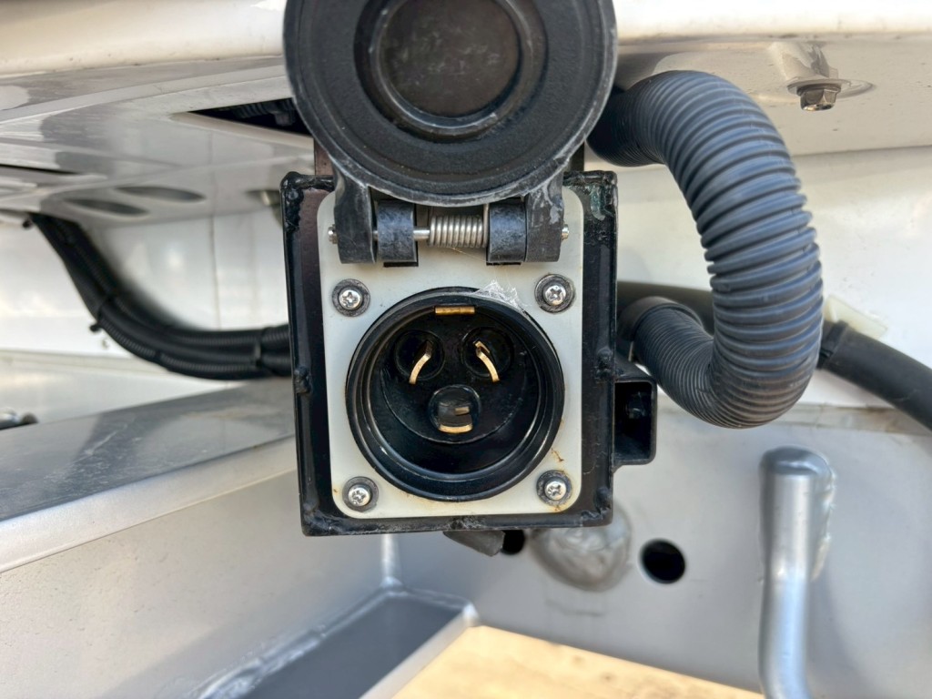 スタンバイ付きです。|トレクス  PFB34118改の写真29