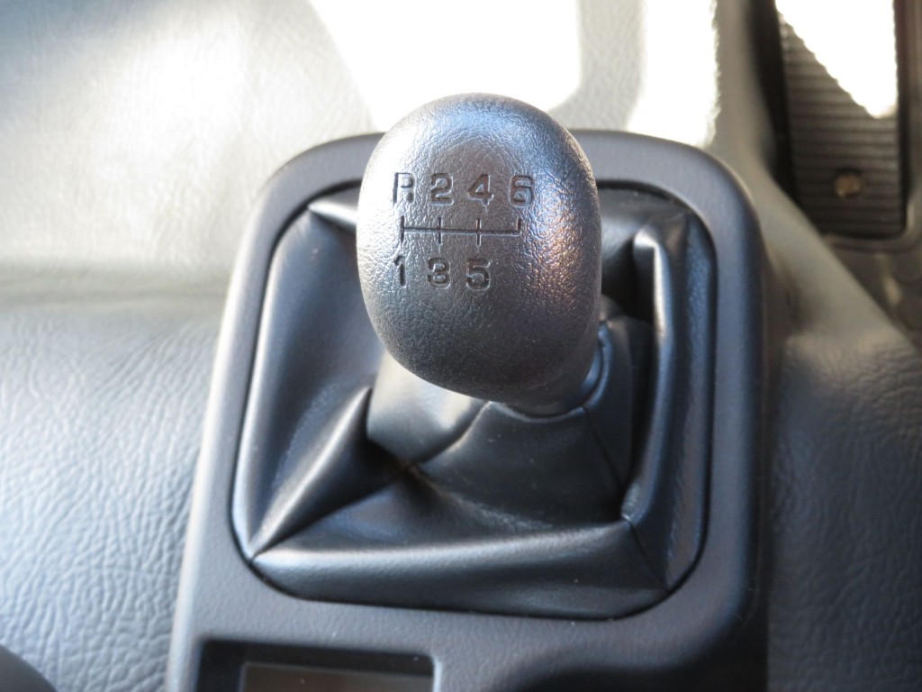 三菱 ファイター 2KG-FK72F(2WD)の写真15