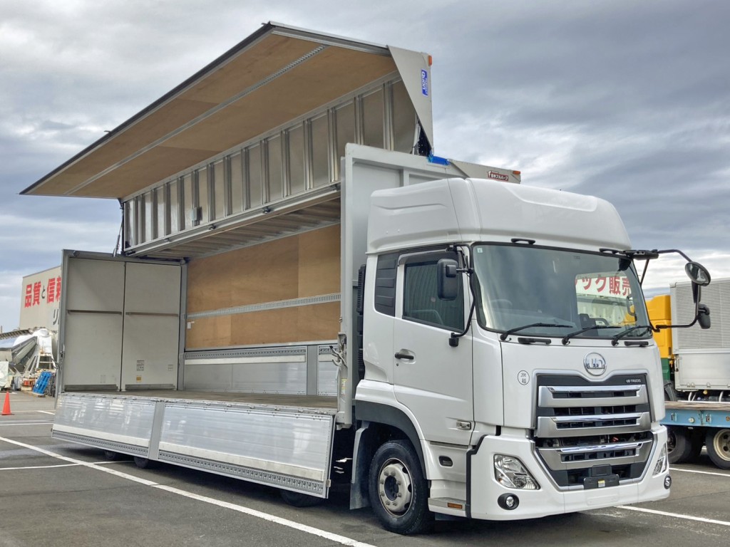 UDトラックス クオン 2RG-CG5FAの写真2