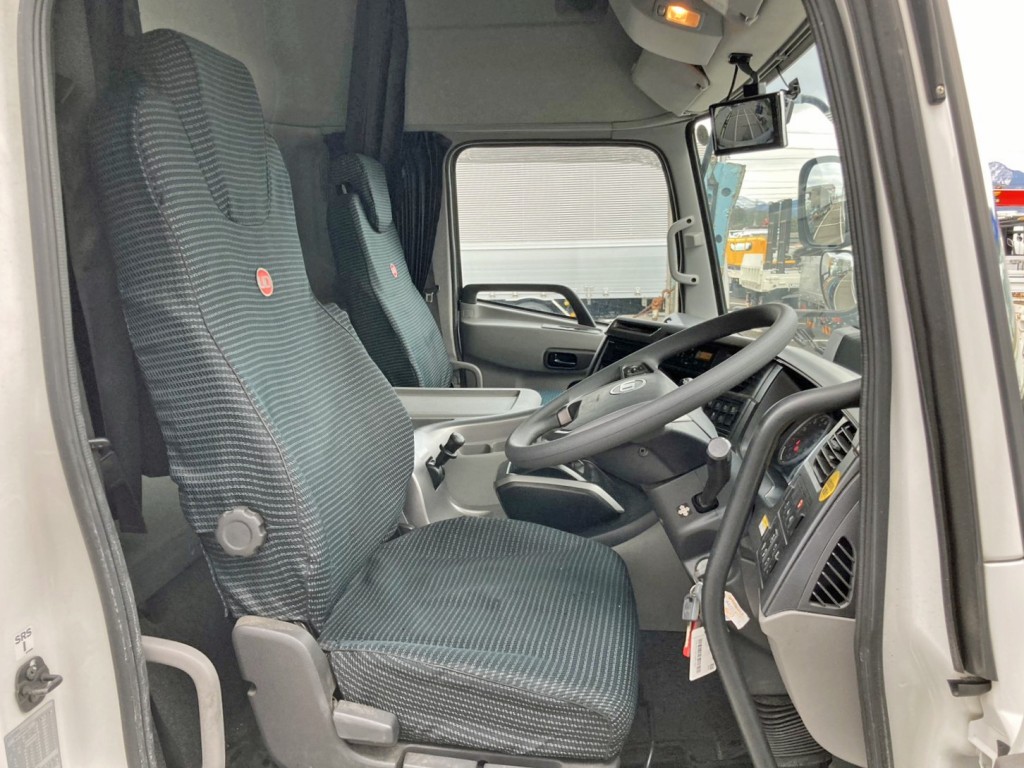 ハイルーフキャビンです。|UDトラックス クオン 2RG-CG5FAの写真7