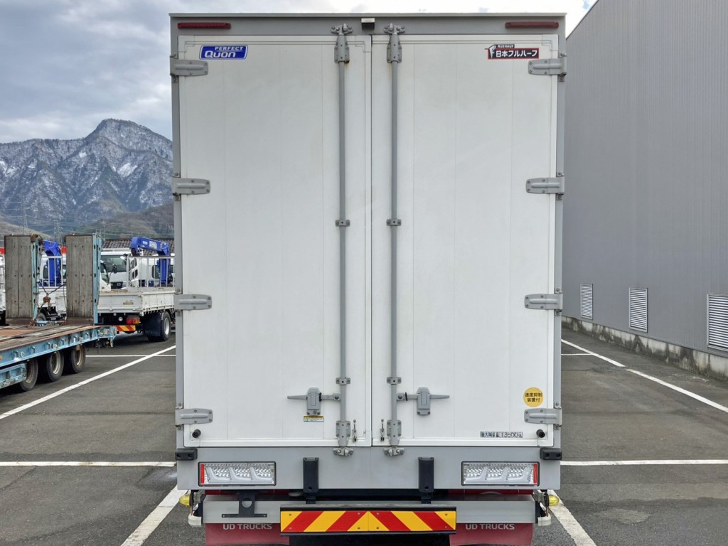 リヤ周りの状態です。|UDトラックス クオン 2RG-CG5FAの写真9