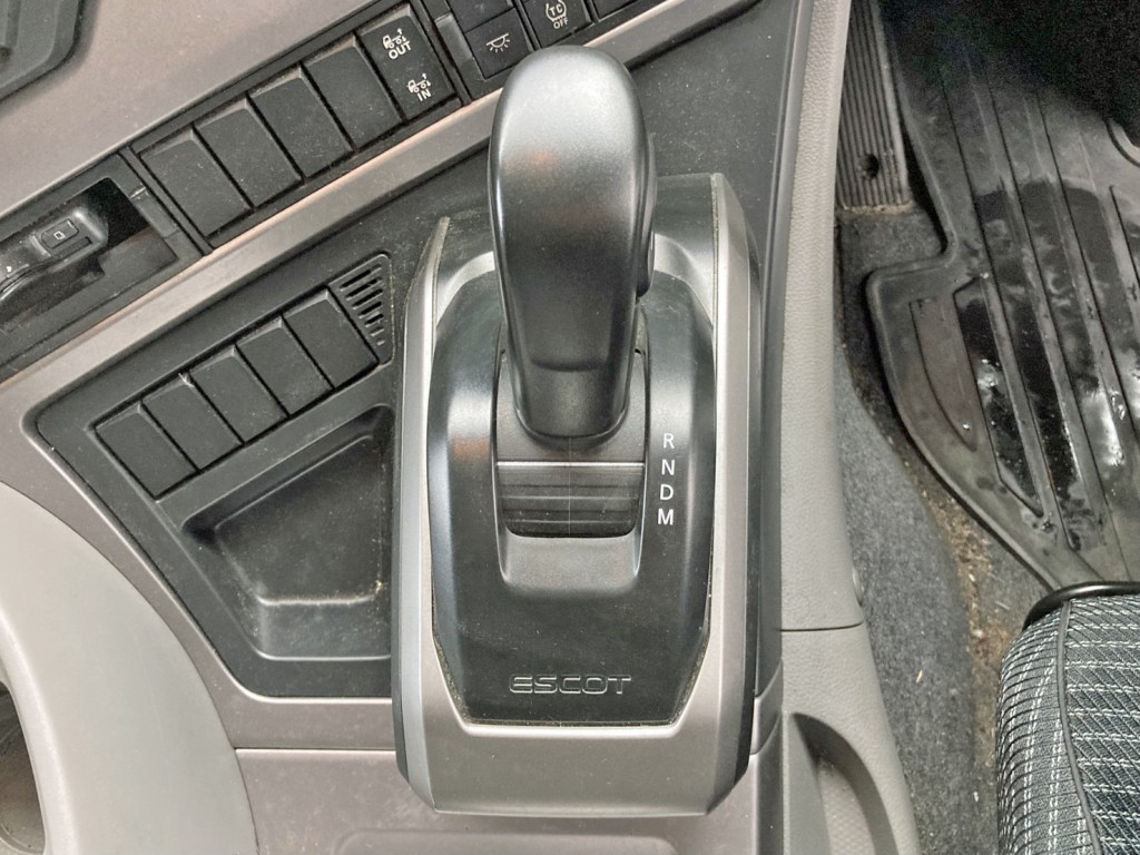 エスコットⅥです。|UDトラックス  2RG-CG5FAの写真28