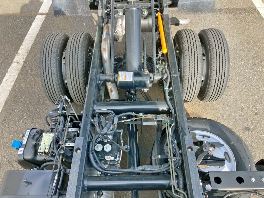三菱 キャンター 2RG-FBA60(2WD)の写真12