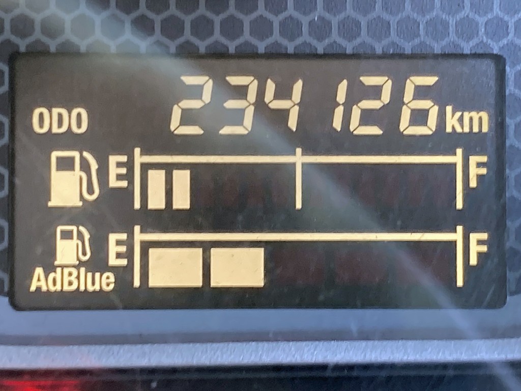 いすゞ ギガ 2PG-CYZ77Cの写真24