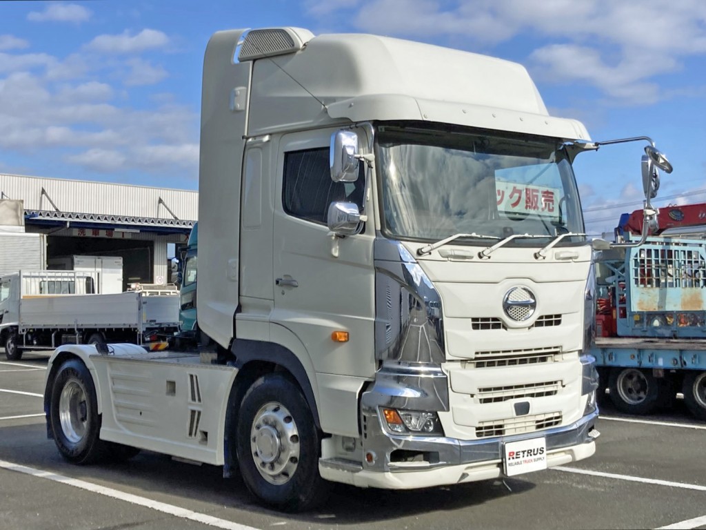 ホイールはアルミ製です。|日野 プロフィア 2DG-SH1EDGGの写真2