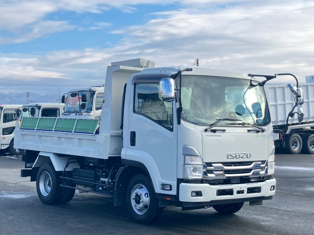 いすゞ フォワード 2RG-FRR90S1(2WD)の写真2