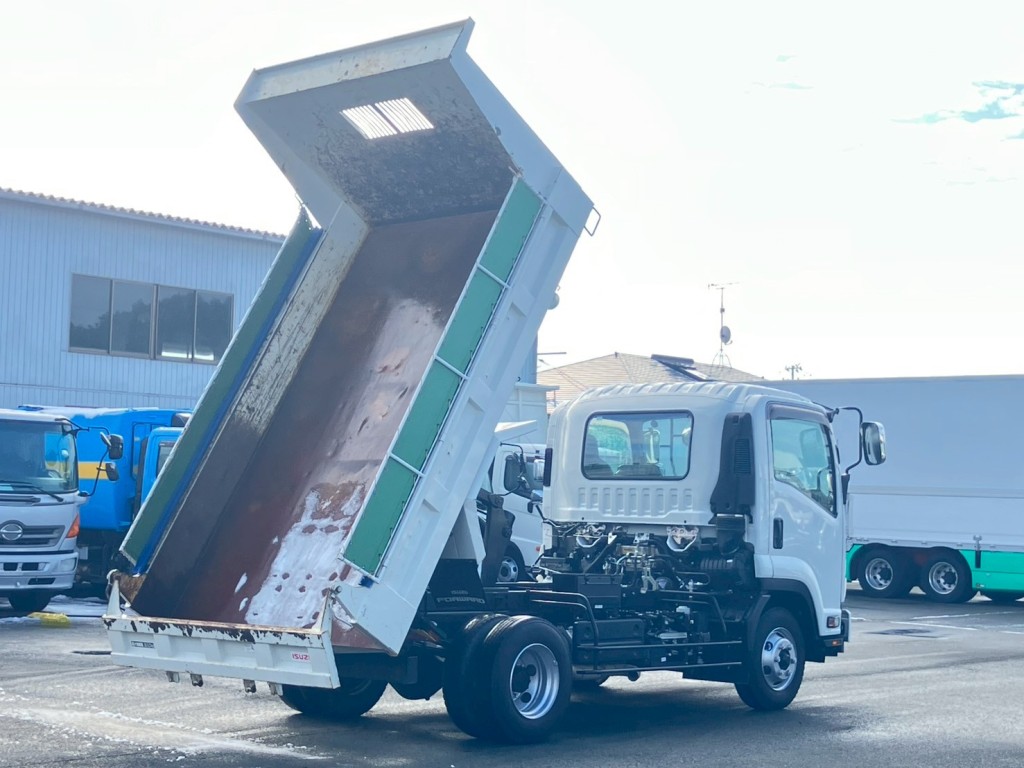 いすゞ フォワード 2RG-FRR90S1(2WD)の写真4