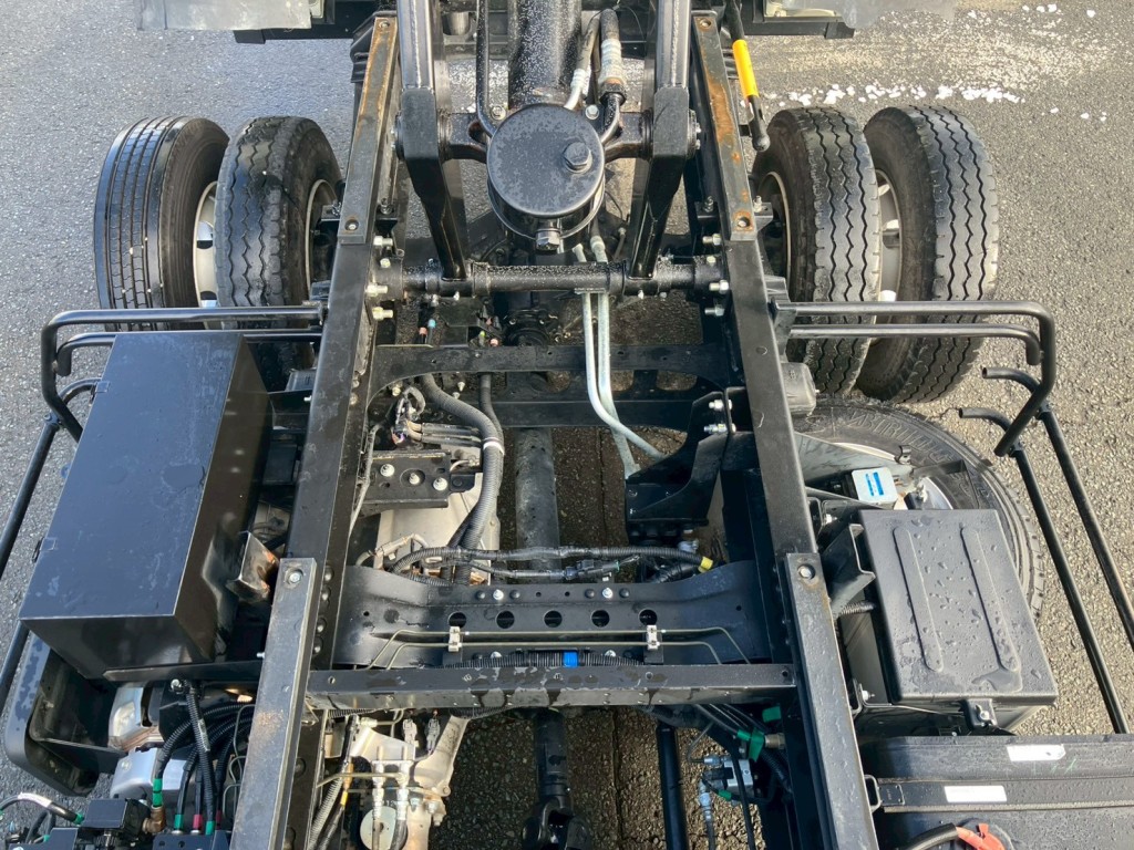 いすゞ フォワード 2RG-FRR90S1(2WD)の写真14