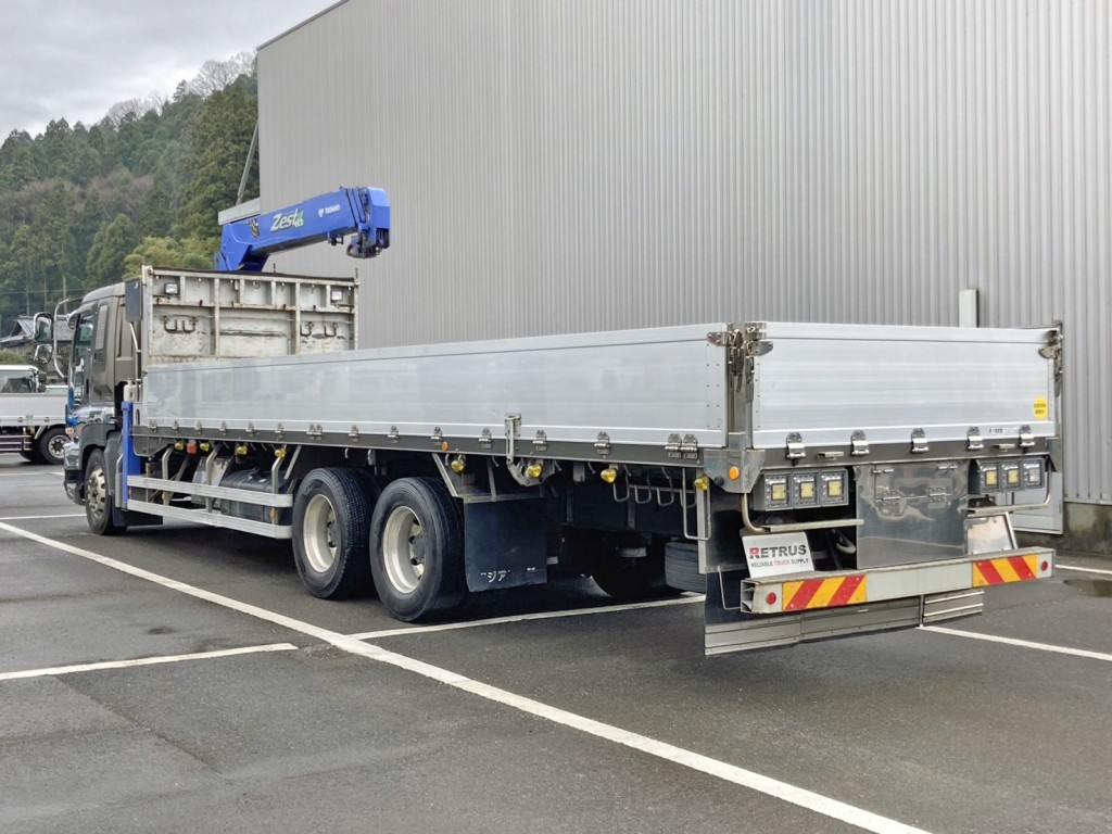 いすゞ ギガ QKG-CYY77Aの写真3