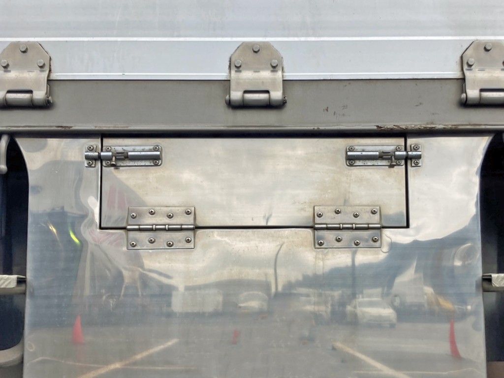 いすゞ ギガ QKG-CYY77Aの写真23