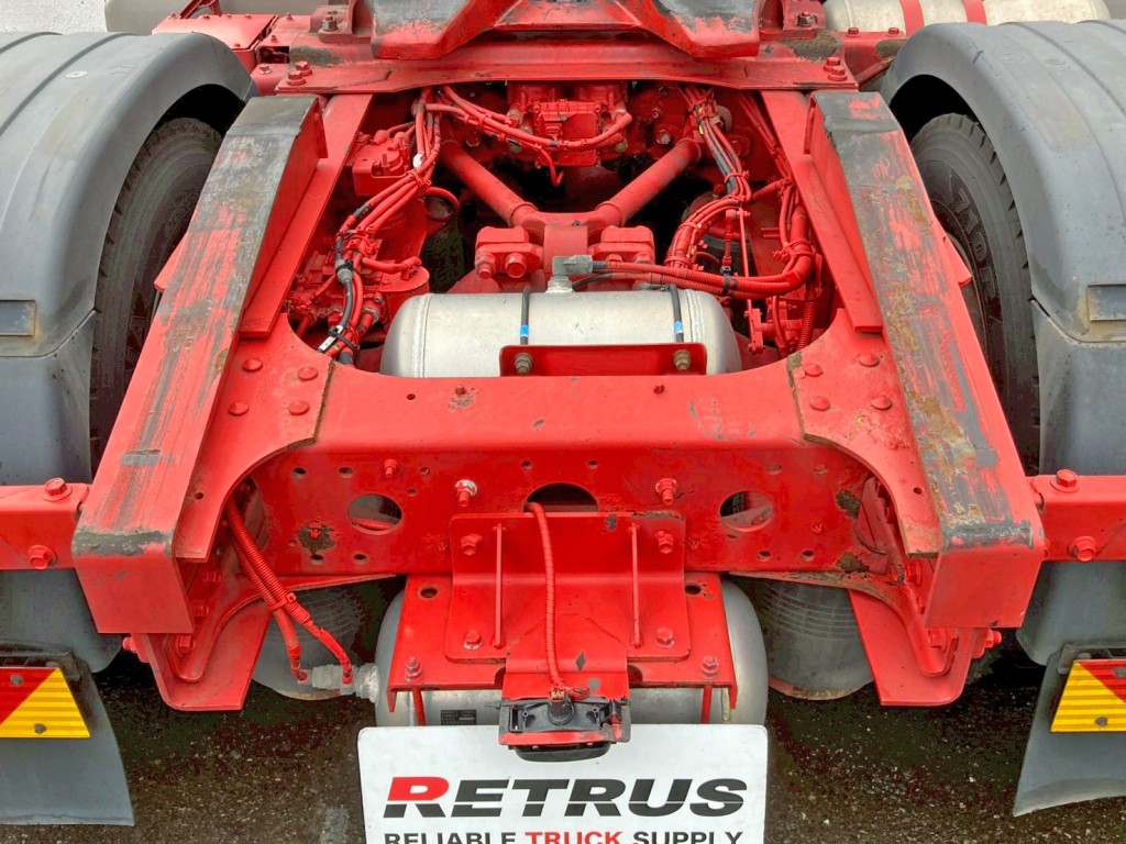 左右カプラガイドに引きキズがあります。|日野 プロフィア 2DG-SH1EEGGの写真7