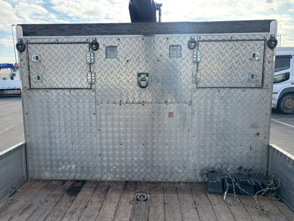 プロテクターの状態です。|いすゞ フォワード 2RG-FTR90V2の写真12