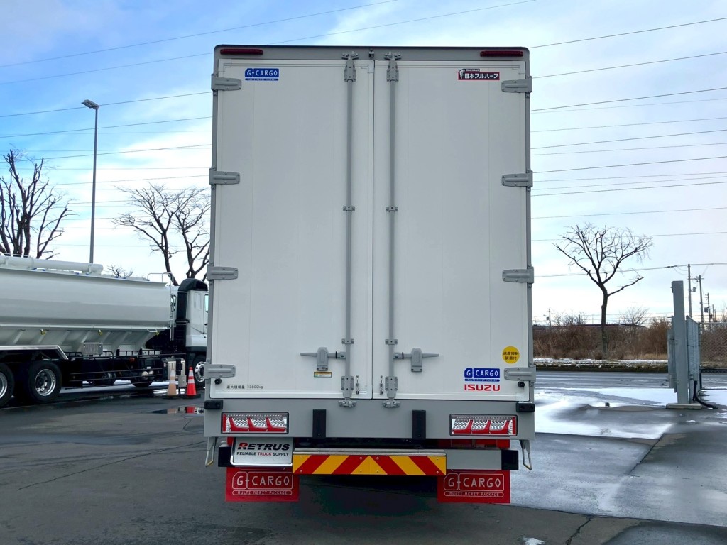 リヤ周りの状態です。|いすゞ ギガ 2PG-CYJ77Dの写真8