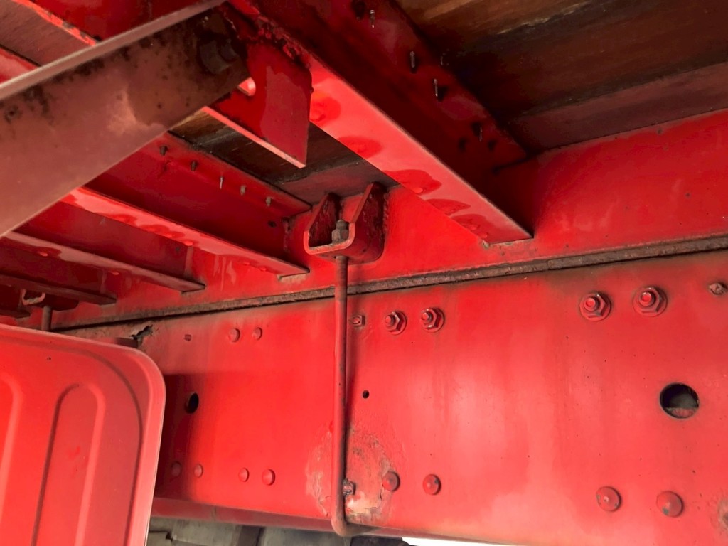 シャーシとネタの状態です。|三菱 スーパーグレート QPG-FS60VZの写真6