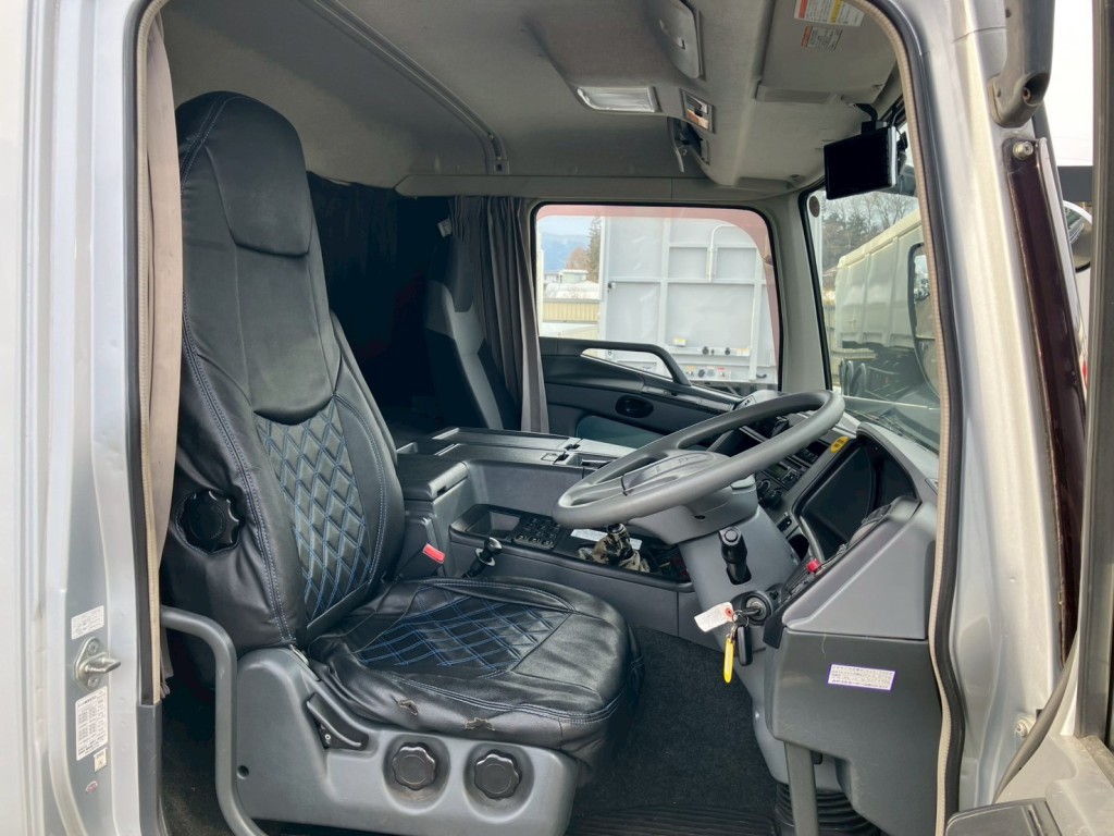 三菱 スーパーグレート QPG-FS60VZの写真7