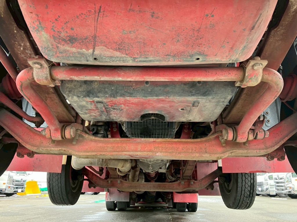 下回りの状態です。|三菱 スーパーグレート QPG-FS60VZの写真9