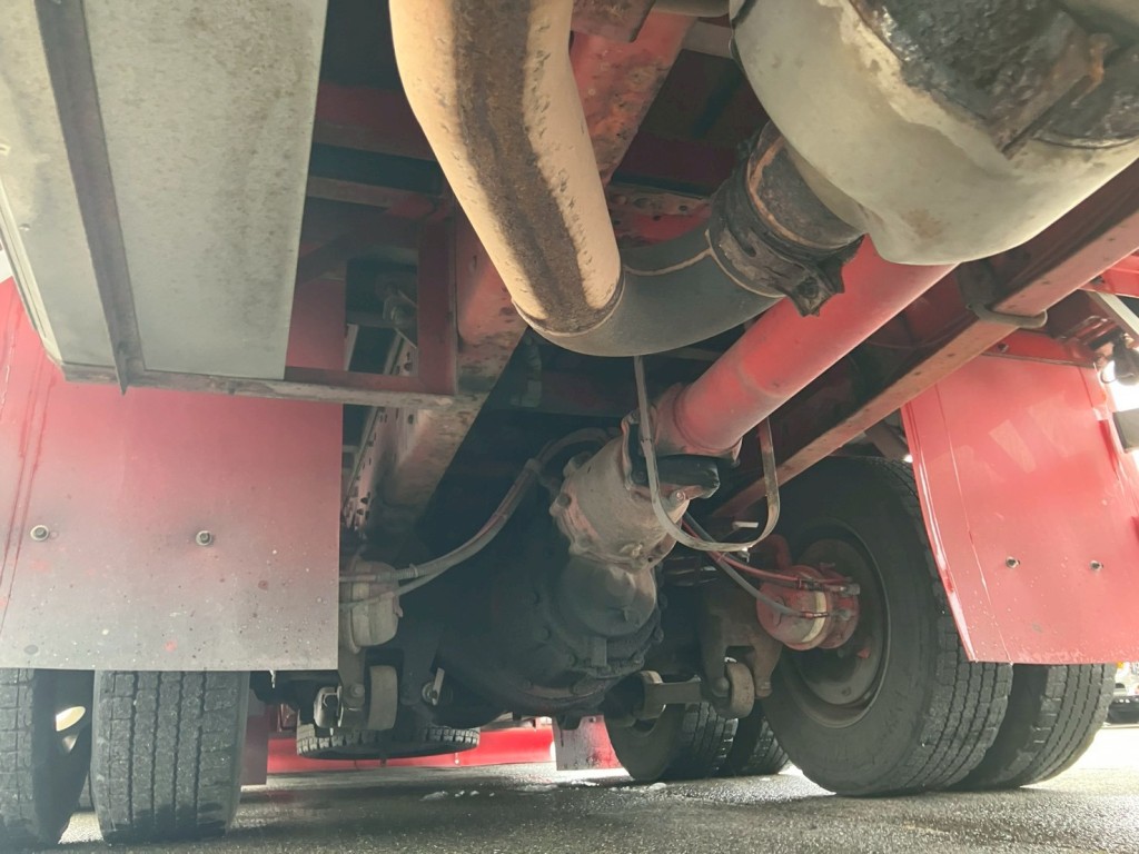 下回りの状態です。|三菱 スーパーグレート QPG-FS60VZの写真45