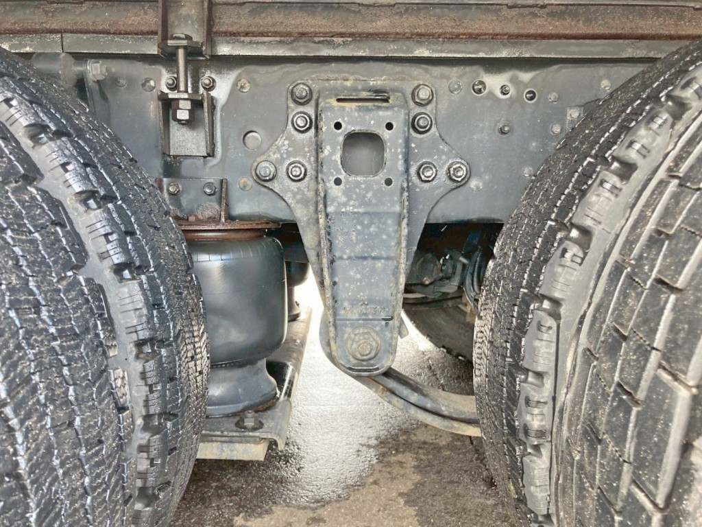 エアサスです。|三菱 スーパーグレート QPG-FS64VZの写真5