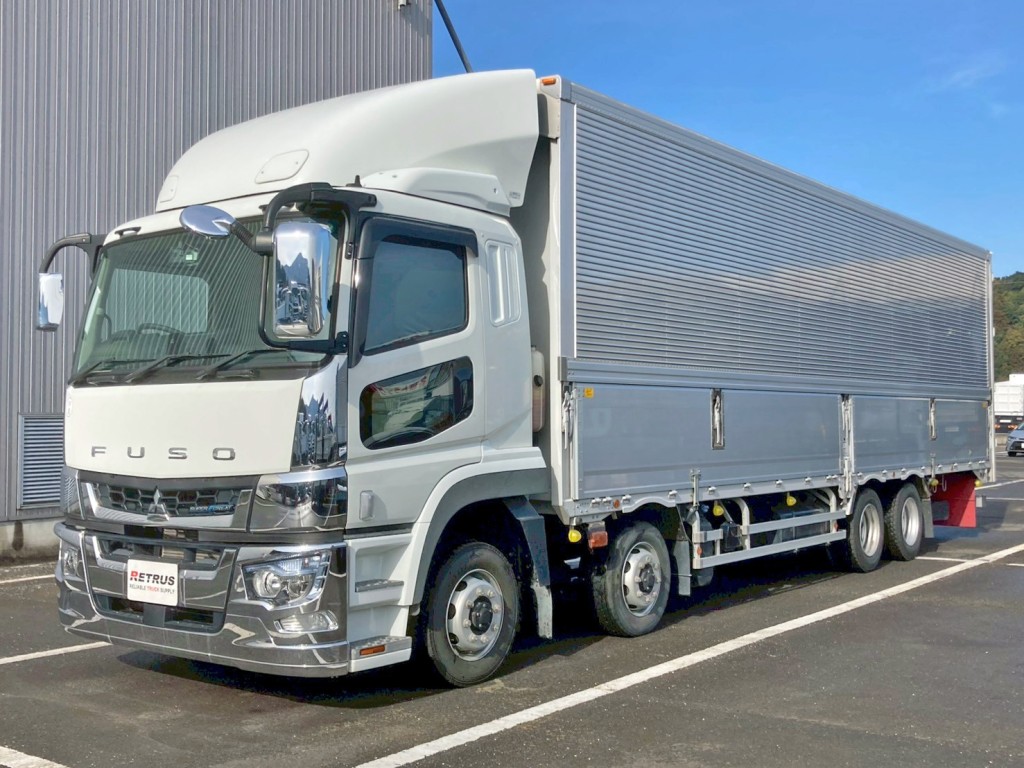 フロント周り、メッキパーツで飾っています。|三菱 スーパーグレート 2KG-FS74HZの写真1