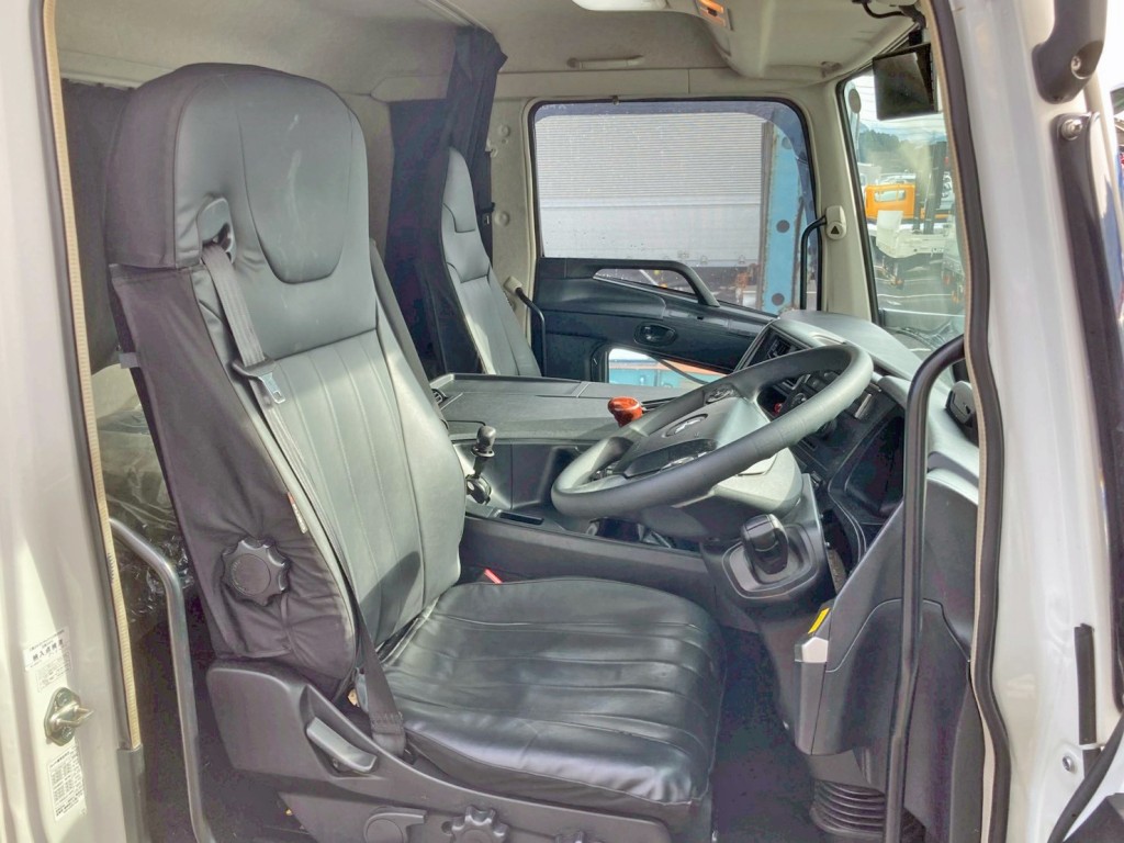 三菱 スーパーグレート 2KG-FS74HZの写真7