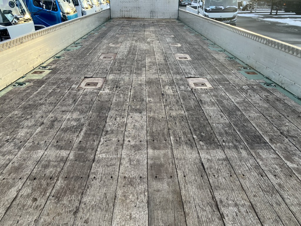 三菱 スーパーグレート QPG-FU64VZの写真5