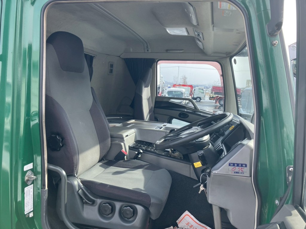 三菱 スーパーグレート QPG-FU64VZの写真8