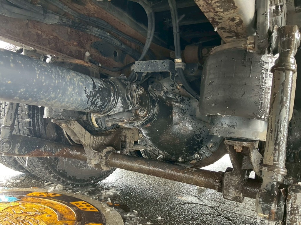 下回りの状態です。|三菱 スーパーグレート QPG-FU64VZの写真42