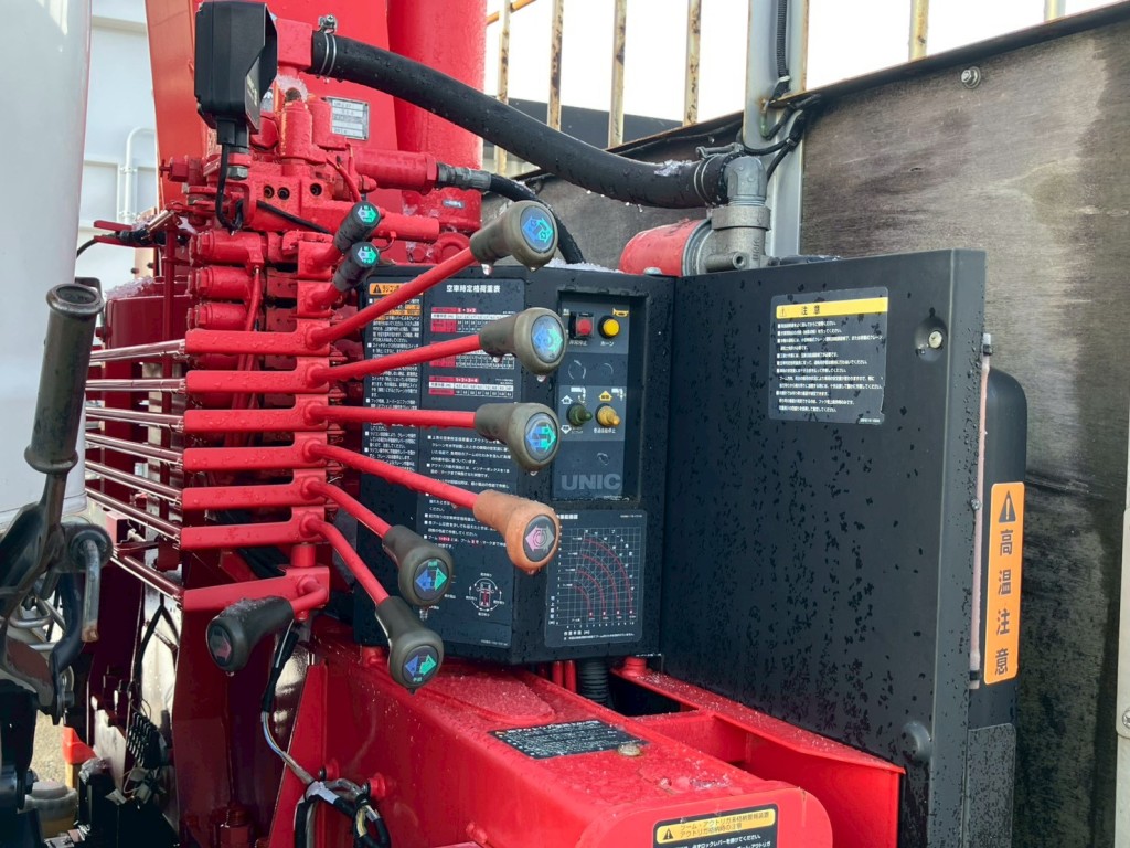 いすゞ フォワード TKG-FRR90S2(2WD)の写真12