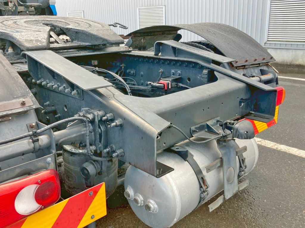 UDトラックス クオン 2PG-GK5AABの写真6