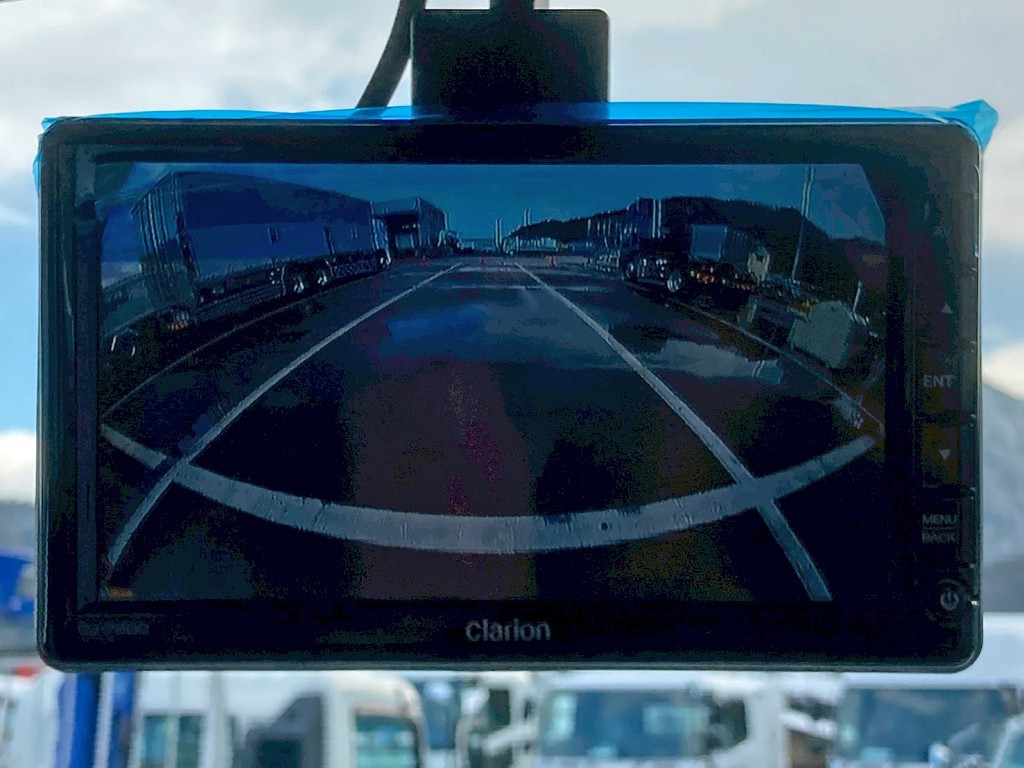 液晶バックモニター付きです。|日野 レンジャー 2KG-FE2ACAの写真22