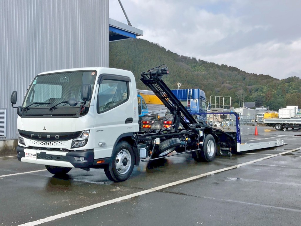 当該車両は フラトップ仕様です。|三菱 キャンター 2PG-FEB80(2WD)の写真1