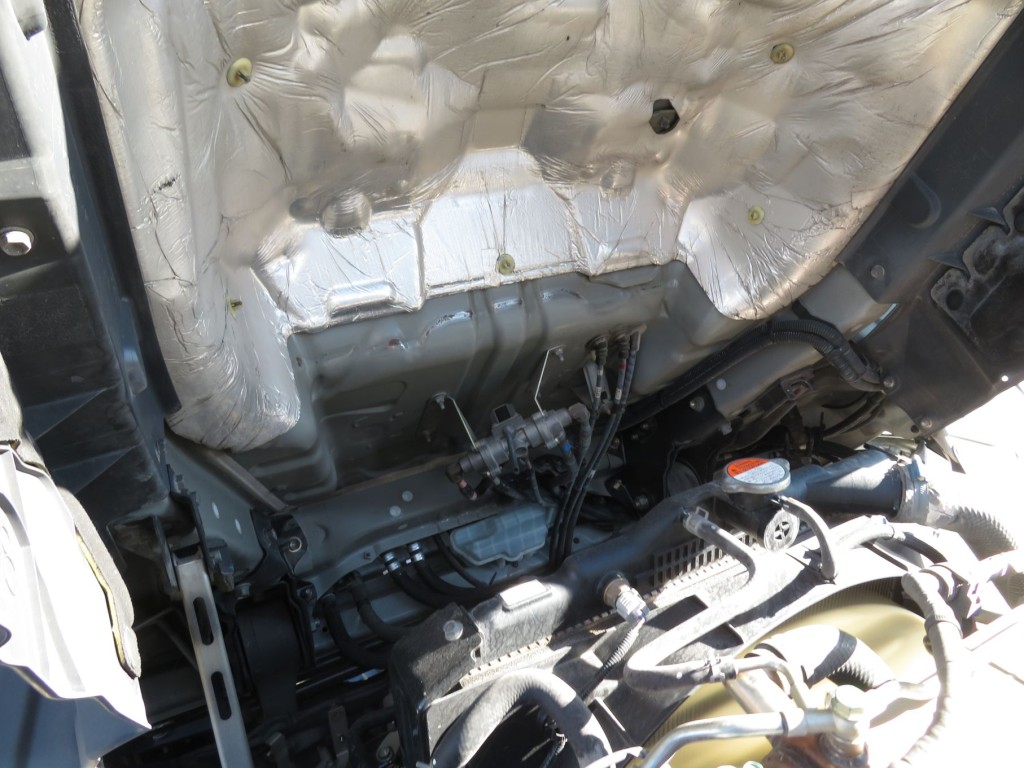 キャブ下面の状態です。|日野 レンジャー 2PG-FD2ABG(2WD)の写真67