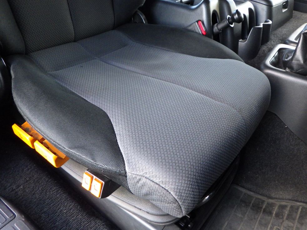 シャーシの状態です。|日野 プロフィア QPG-SH1EDDGの写真13