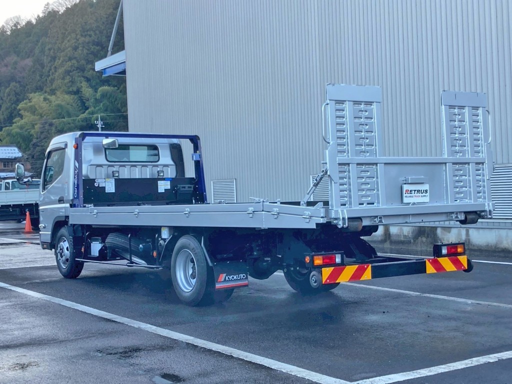 三菱 キャンター 2PG-FEB80(2WD)の写真3