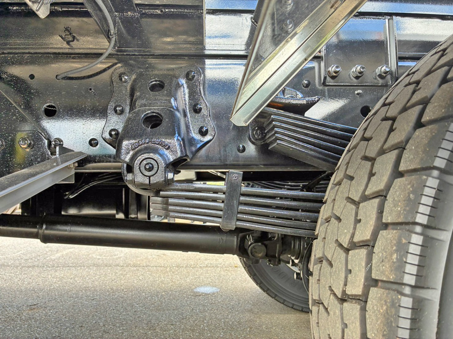リーフサスです。|日野 レンジャー 2KG-FE2ACAの写真5