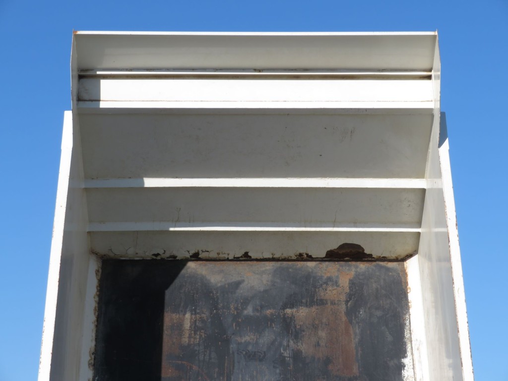 いすゞ フォワード PKG-FRR90S1(2WD)の写真16