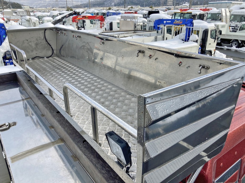 シートデッキの状態です。|UDトラックス  2PG-CD5CAの写真16