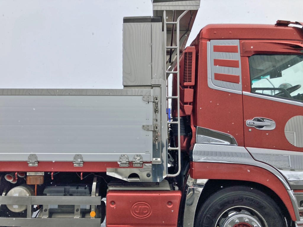 プロテクター運転席側の状態です。(アオリを閉じた状態です)|UDトラックス  2PG-CD5CAの写真18