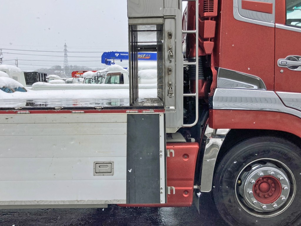 プロテクター運転席側の状態です。(アオリを開いた状態です)|UDトラックス  2PG-CD5CAの写真19