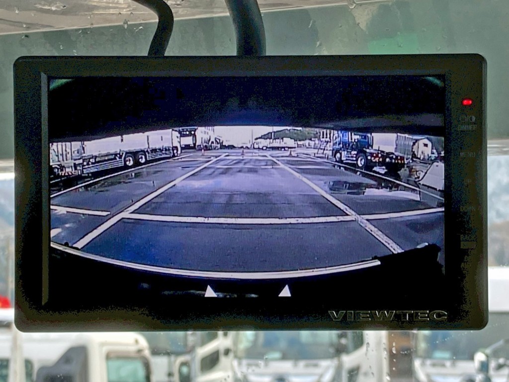 液晶バックモニター付きです。|UDトラックス クオン QKG-CW5XLの写真45