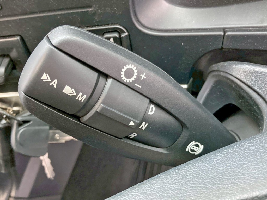 シフトパイロットです。|三菱 スーパーグレート 2PG-FS70HZの写真23