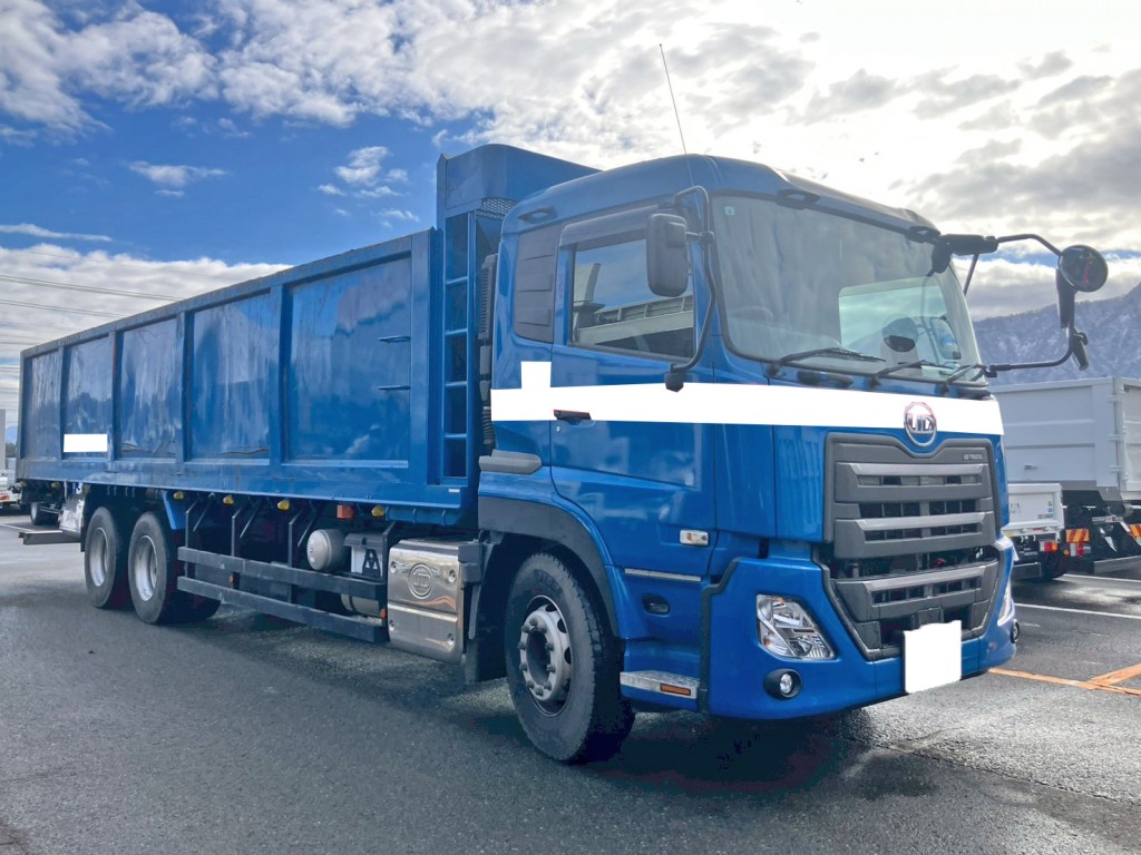 UDトラックス クオン 2PG-CW5FLの写真2