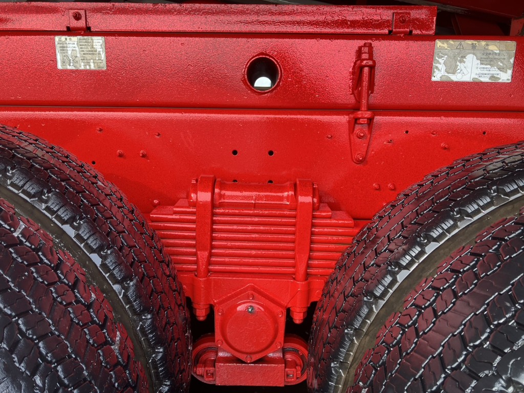 UDトラックス クオン QKG-CW5XLの写真6