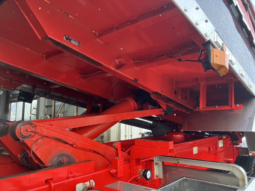 UDトラックス クオン QKG-CW5XLの写真7