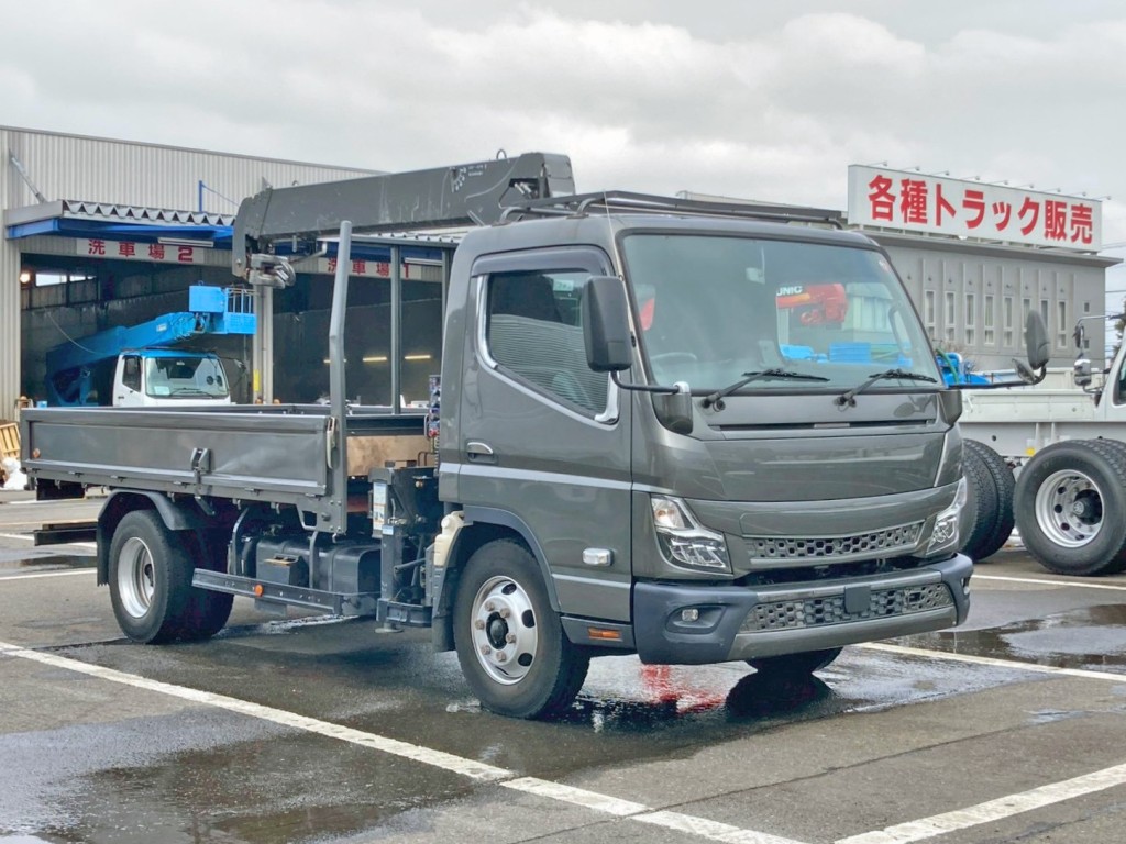 三菱 キャンター 2PG-FEB90(2WD)の写真2