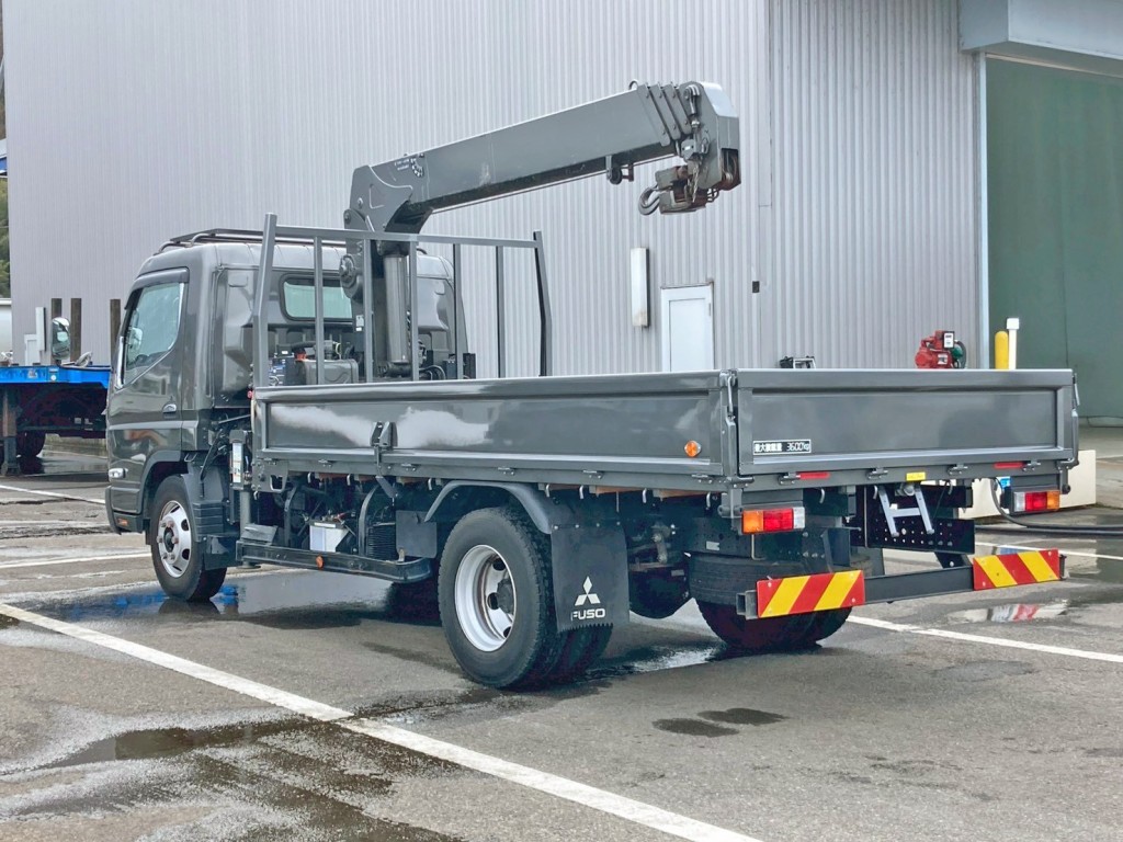 三菱 キャンター 2PG-FEB90(2WD)の写真3