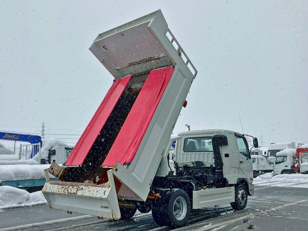 三菱 ファイター 2KG-FK62FZの写真4